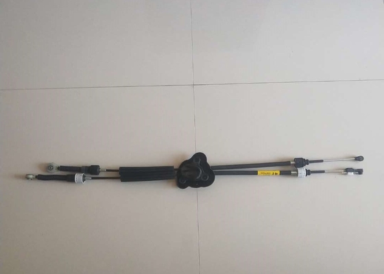 Standard Size 8200781046 Gear Shift Cable For Re-nault